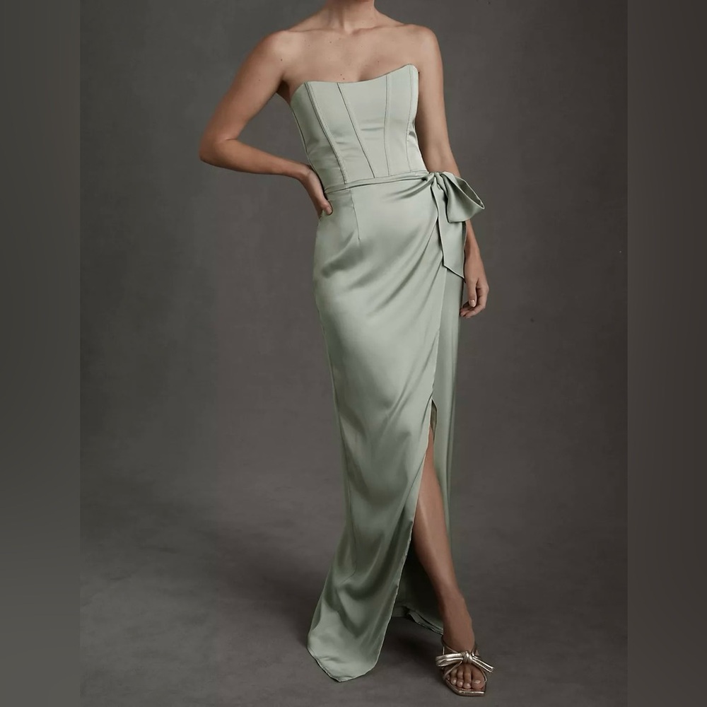 V. Chapman: June - Sage size 6 | make an offer!